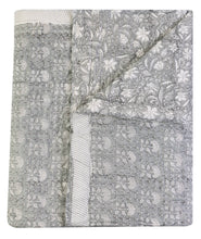 Load image into Gallery viewer, Ophelia Quilt